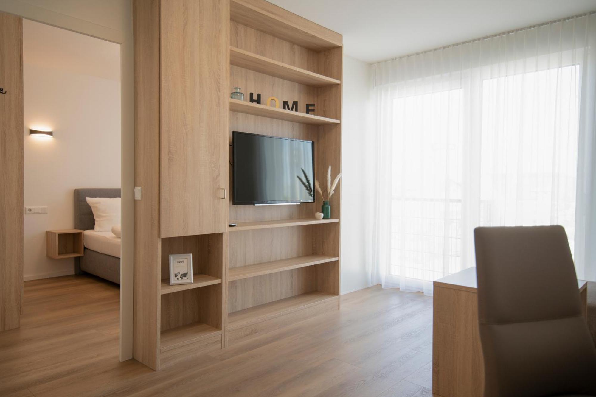 Smart & Stay Aparthotel Saarlouis Lisdorf - Self-Check-In - Free Parking Exterior foto